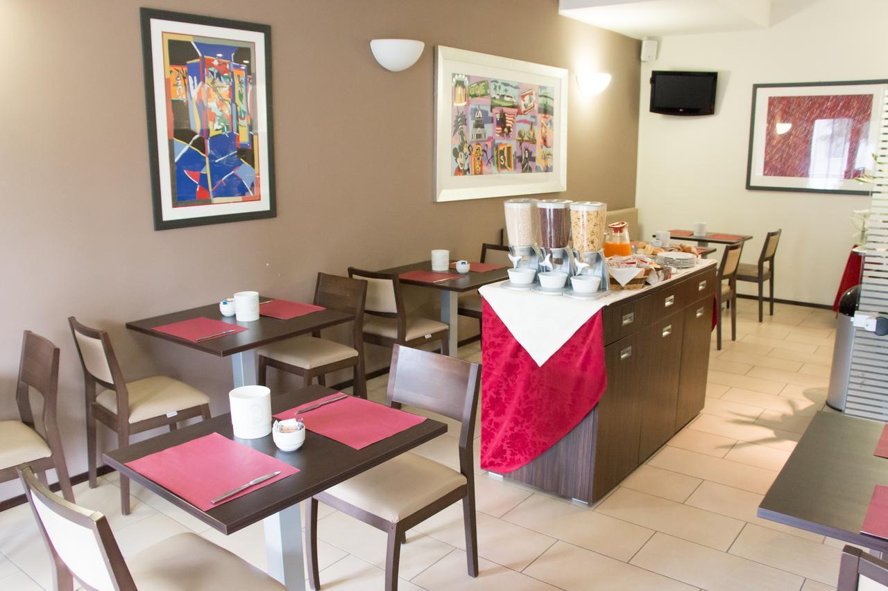 Hotel Fontanelle Fratta Terme Esterno foto