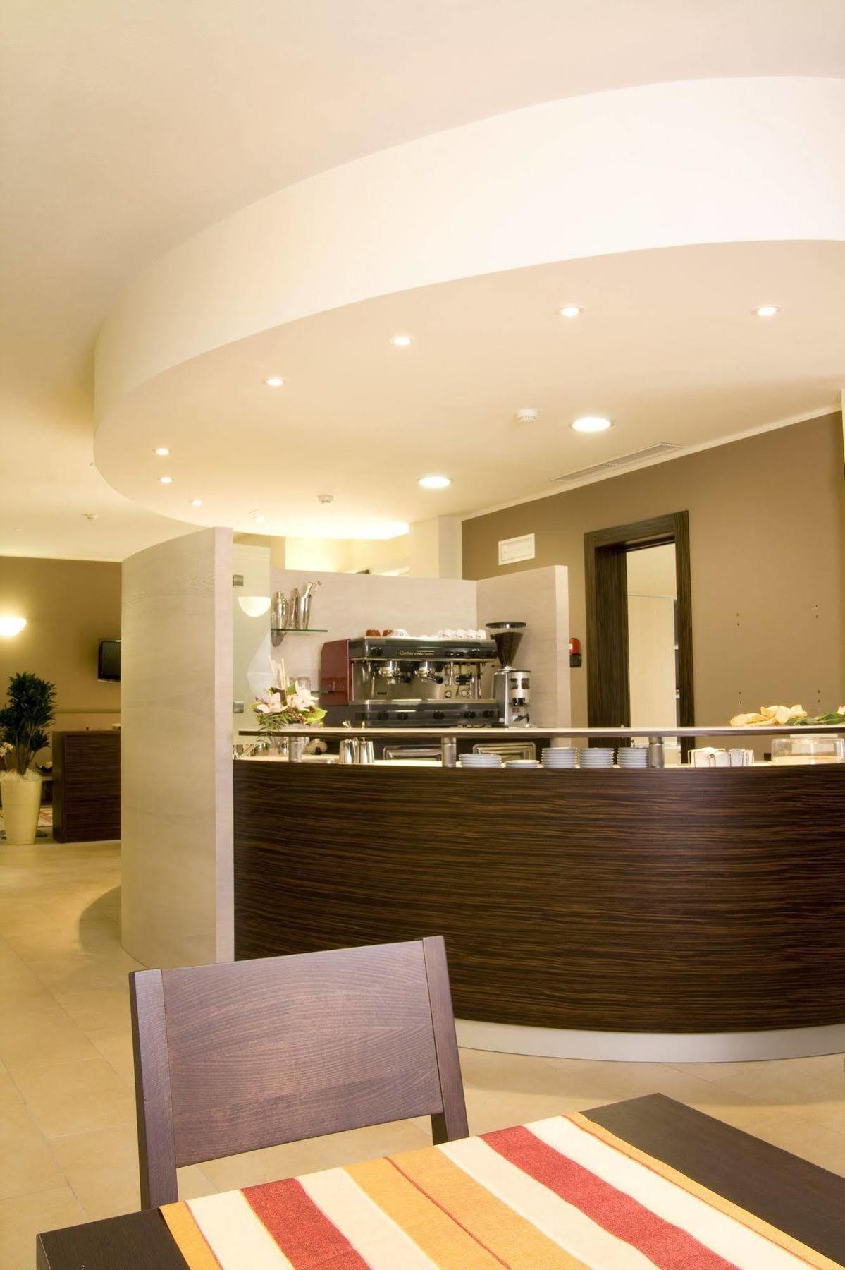 Hotel Fontanelle Fratta Terme Esterno foto